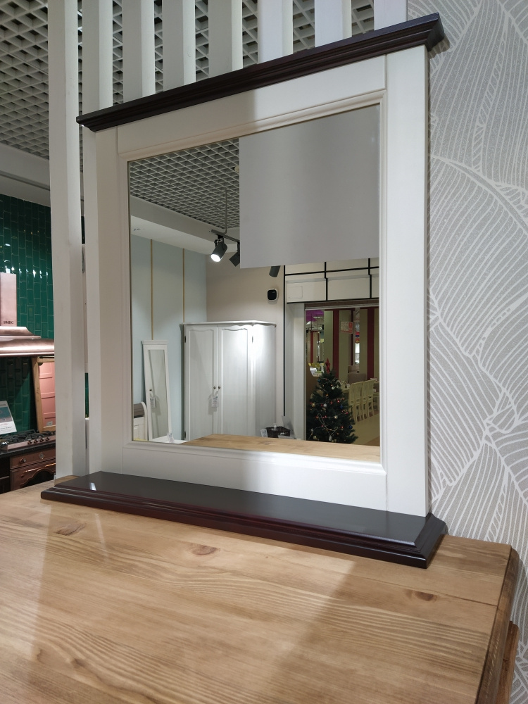 Зеркало массив сосны Брусно (с полкой) для туалетного стола (выставочный образец)